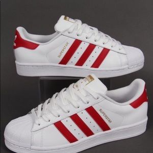 Adidas superstars